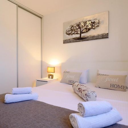 Holiday House Mia Murvica  エクステリア 写真