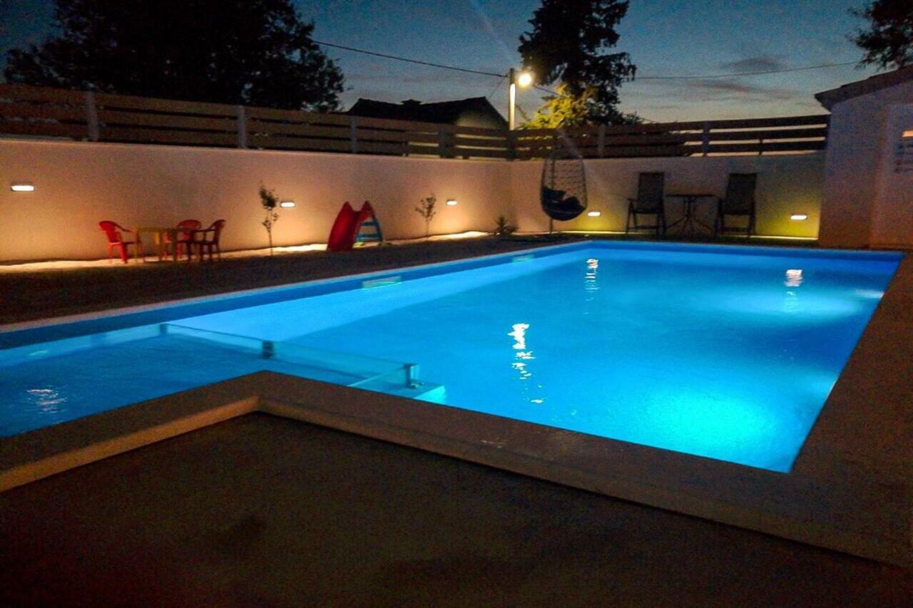 Holiday House Mia Murvica  エクステリア 写真