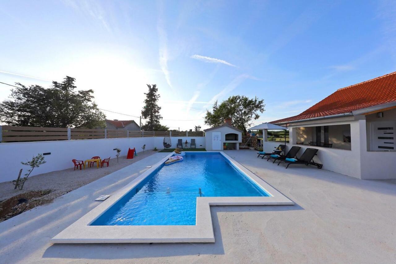 Holiday House Mia Murvica  エクステリア 写真