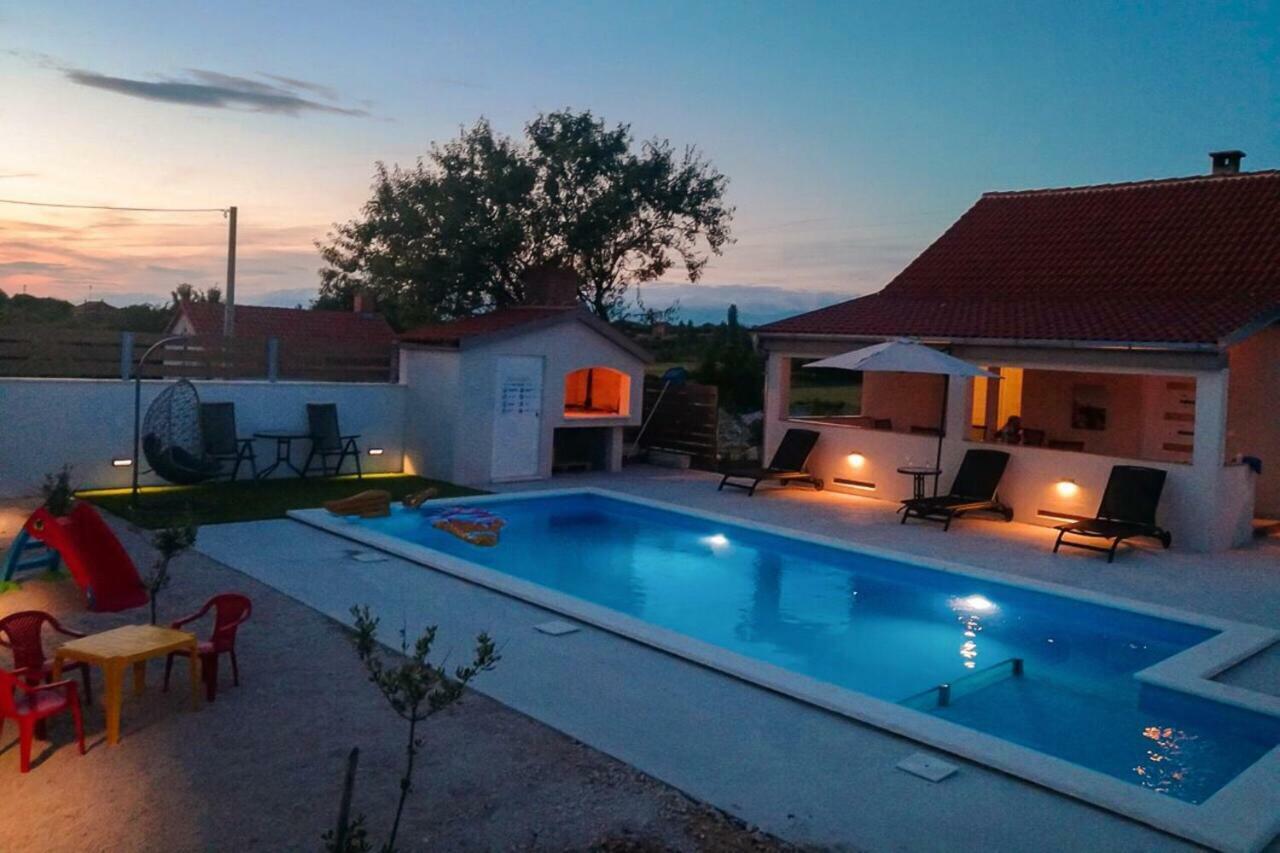 Holiday House Mia Murvica  エクステリア 写真